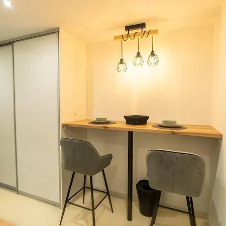 Lima - Free Parking, Near Center *