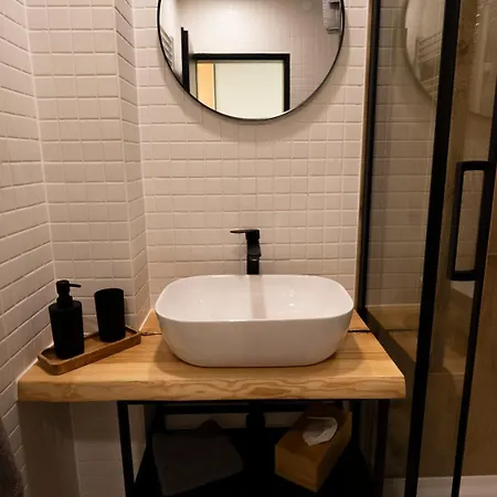 Lima - Free Parking, Near Center *